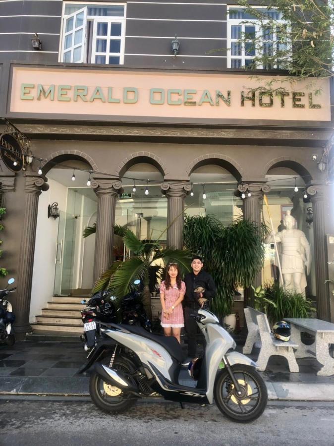 Emerald Ocean Hotel Phan Thiết Buitenkant foto