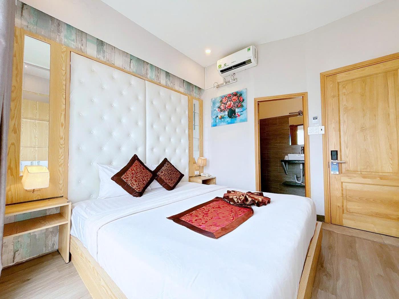 Emerald Ocean Hotel Phan Thiết Buitenkant foto