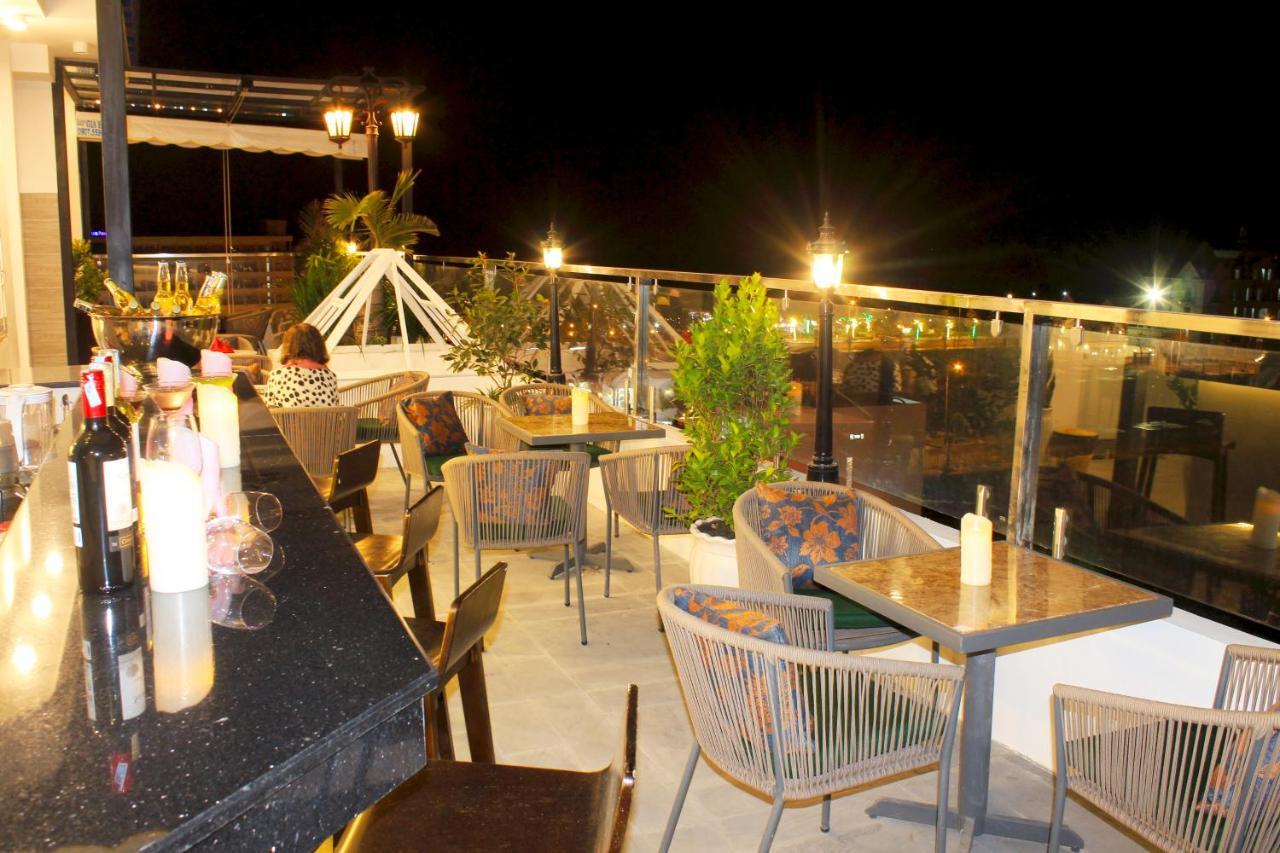 Emerald Ocean Hotel Phan Thiết Buitenkant foto